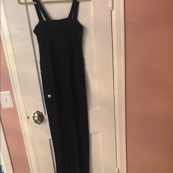 Vuori Black jumpsuit - Picture 4 of 4